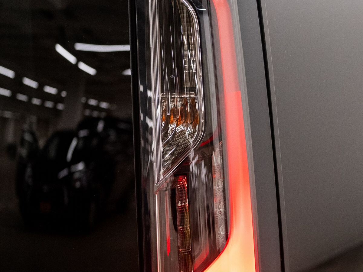 Honda Stepwgn 2020 - фото автомобиля