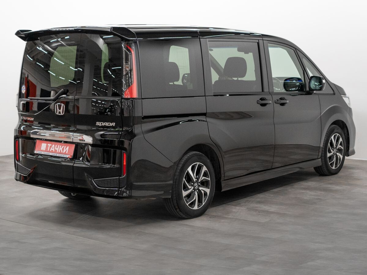 Honda Stepwgn 2020 - фото автомобиля