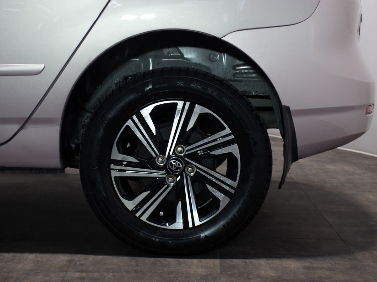 Toyota Corolla Spacio 2004 - фото автомобиля