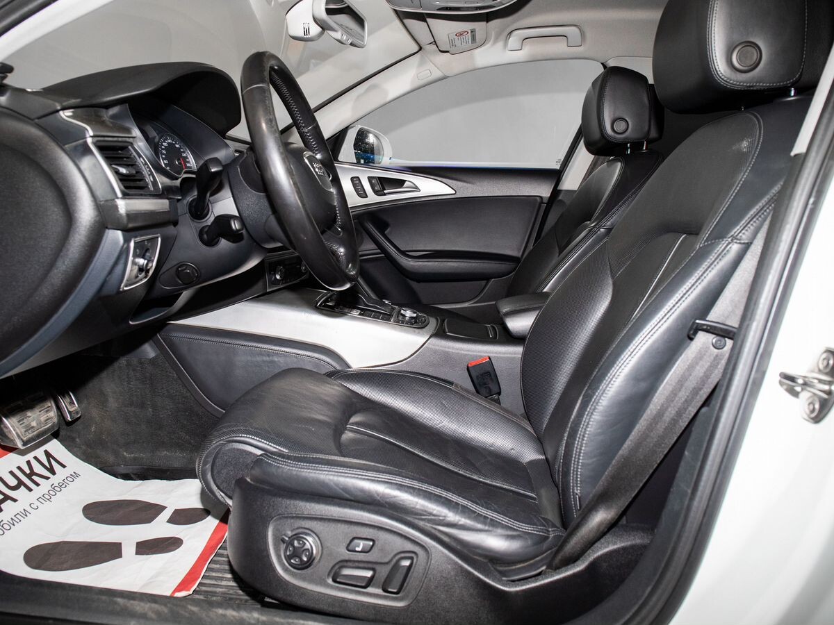 Audi A6 2011 - фото автомобиля