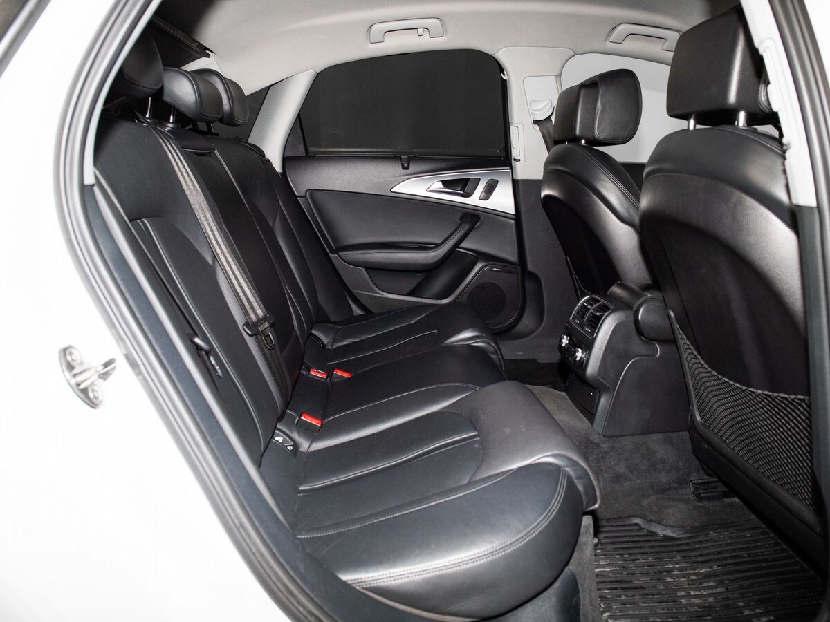 Audi A6 2011 - фото автомобиля