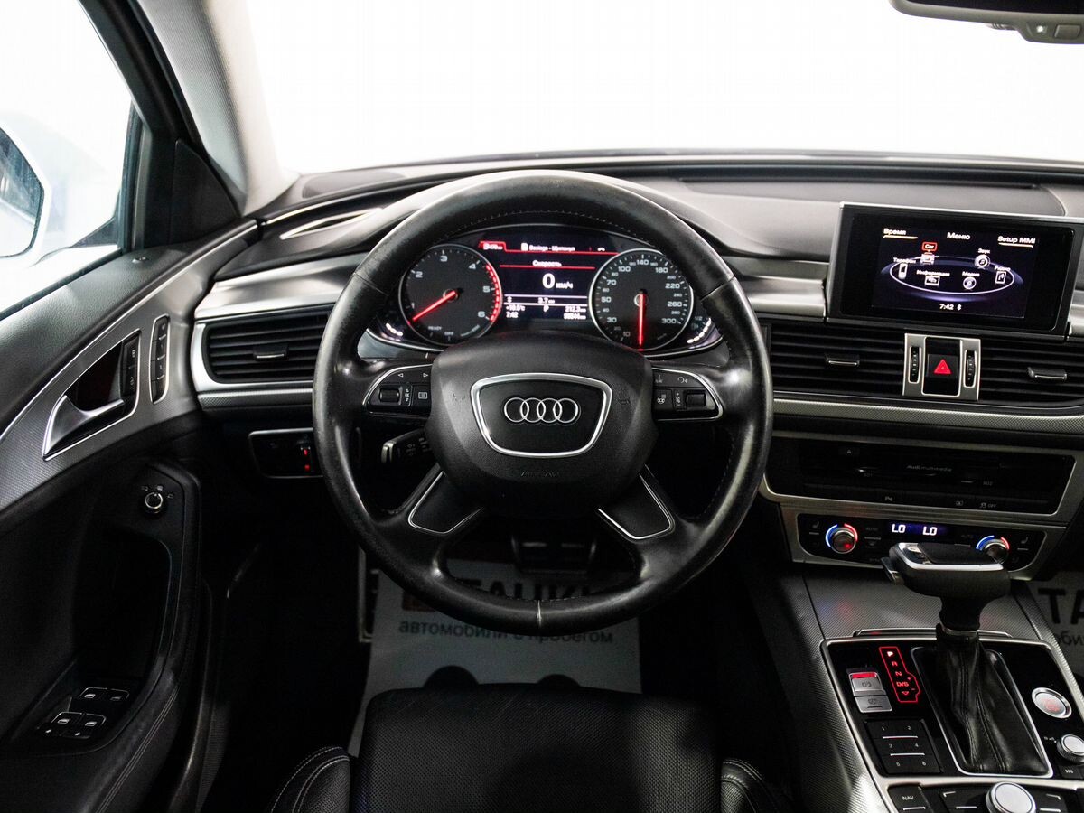 Audi A6 2011 - фото автомобиля