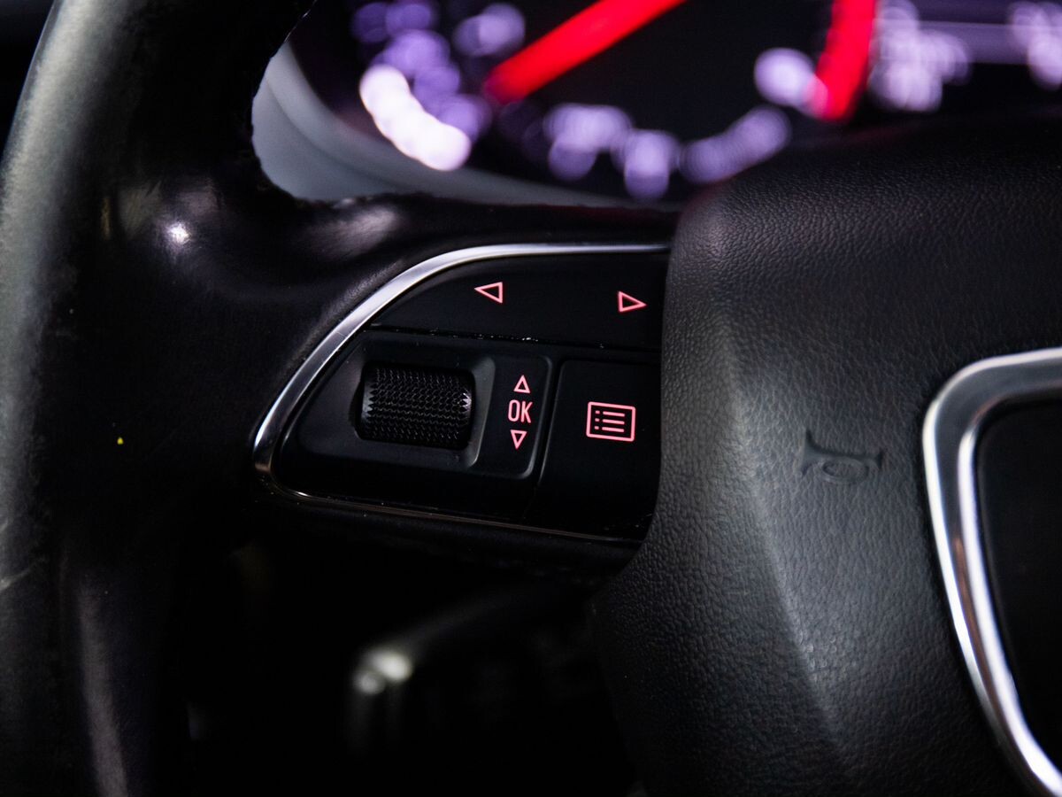 Audi A6 2011 - фото автомобиля