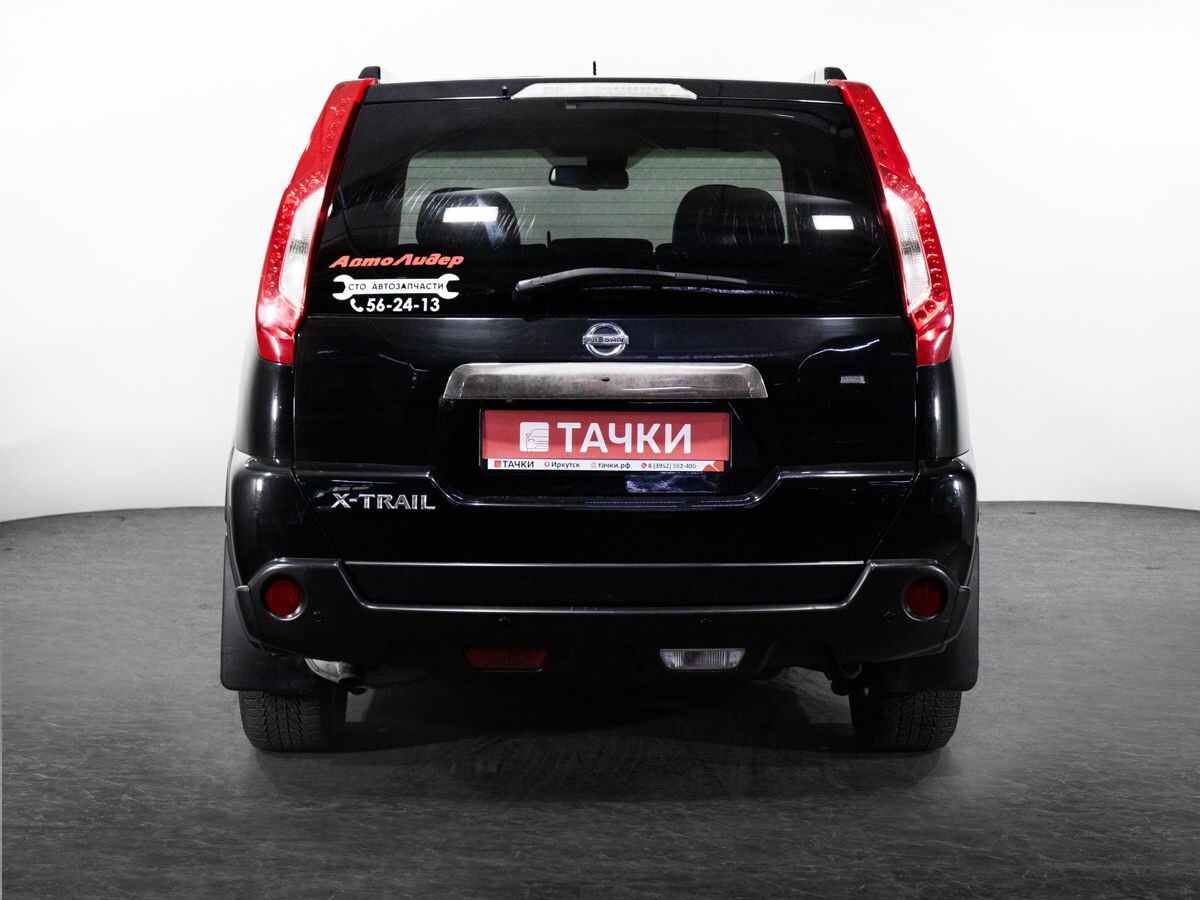 Nissan X-Trail 2011 - фото автомобиля
