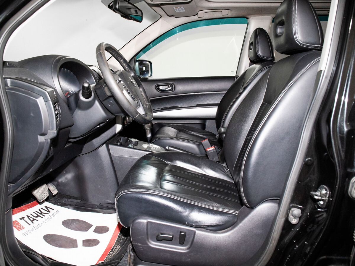 Nissan X-Trail 2011 - фото автомобиля