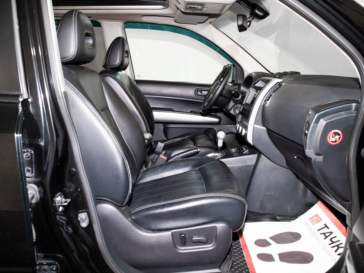 Nissan X-Trail 2011 - фото автомобиля