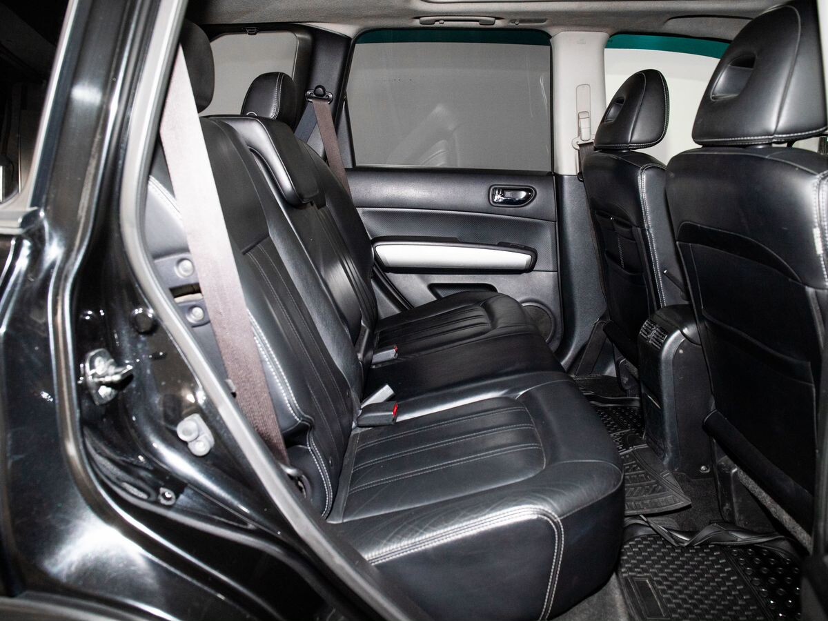 Nissan X-Trail 2011 - фото автомобиля