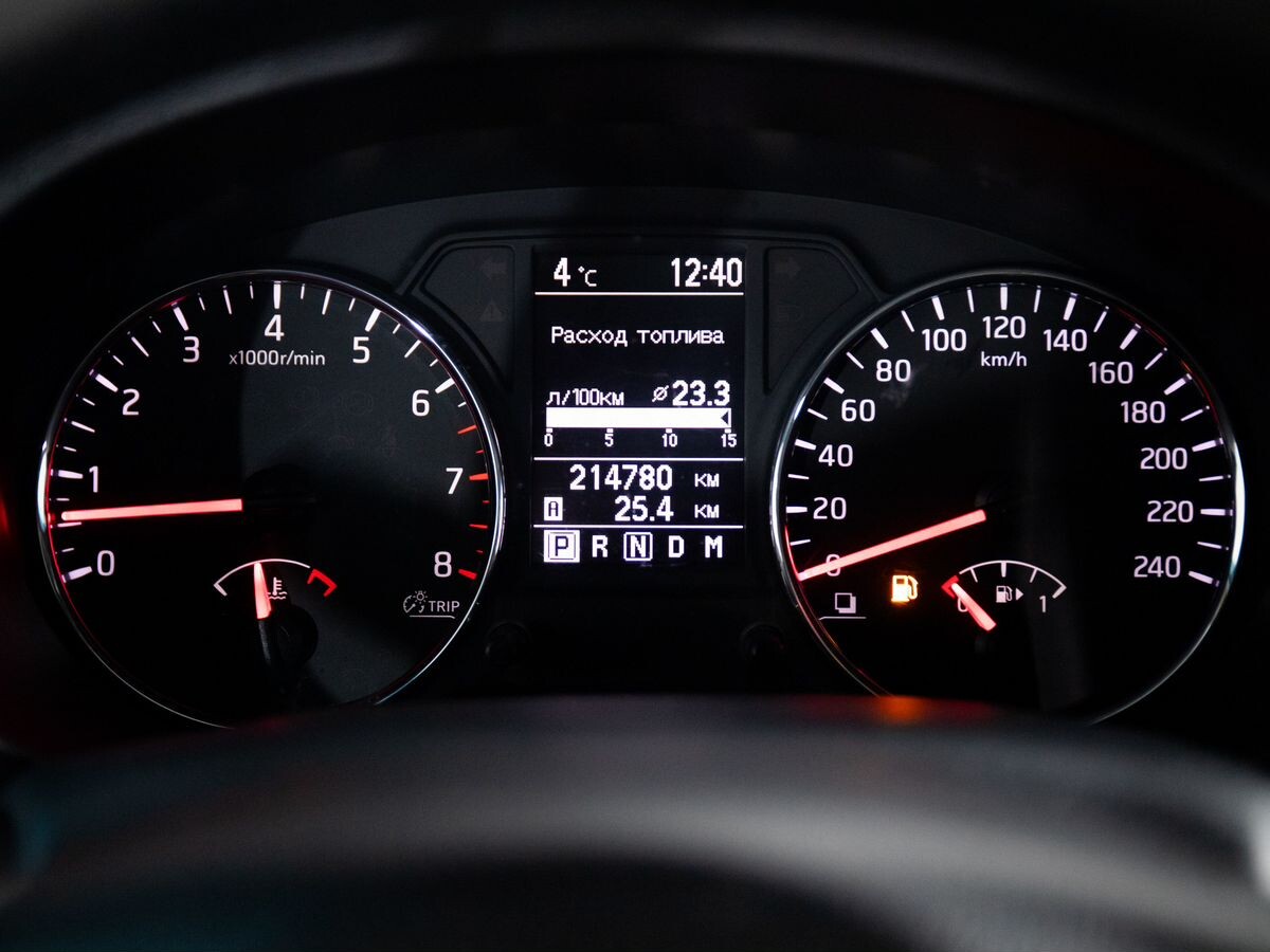 Nissan X-Trail 2011 - фото автомобиля