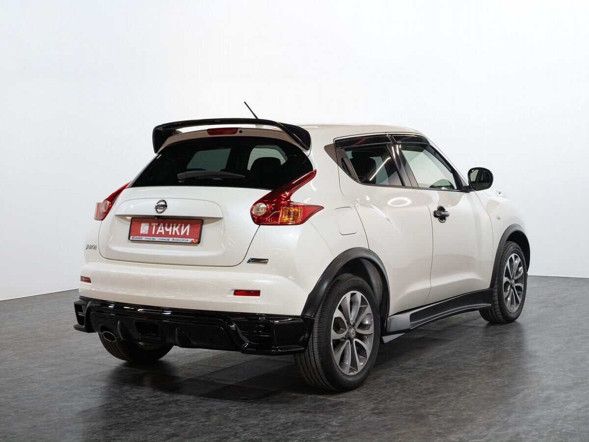 Nissan Juke 2012 - фото автомобиля