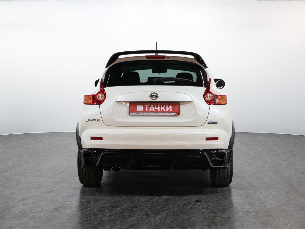 Nissan Juke 2012 - фото автомобиля