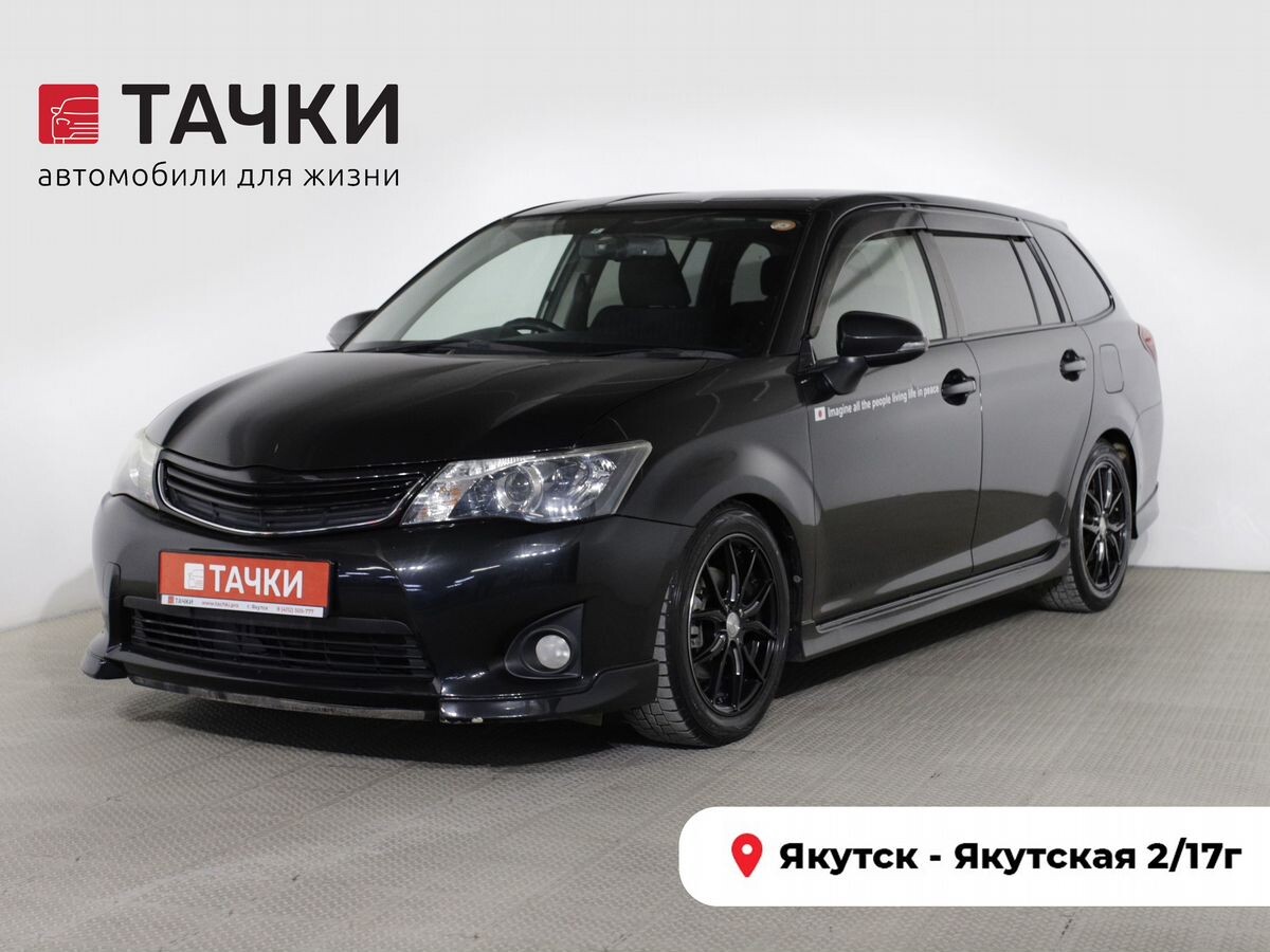 Toyota Corolla 2012 - фото автомобиля