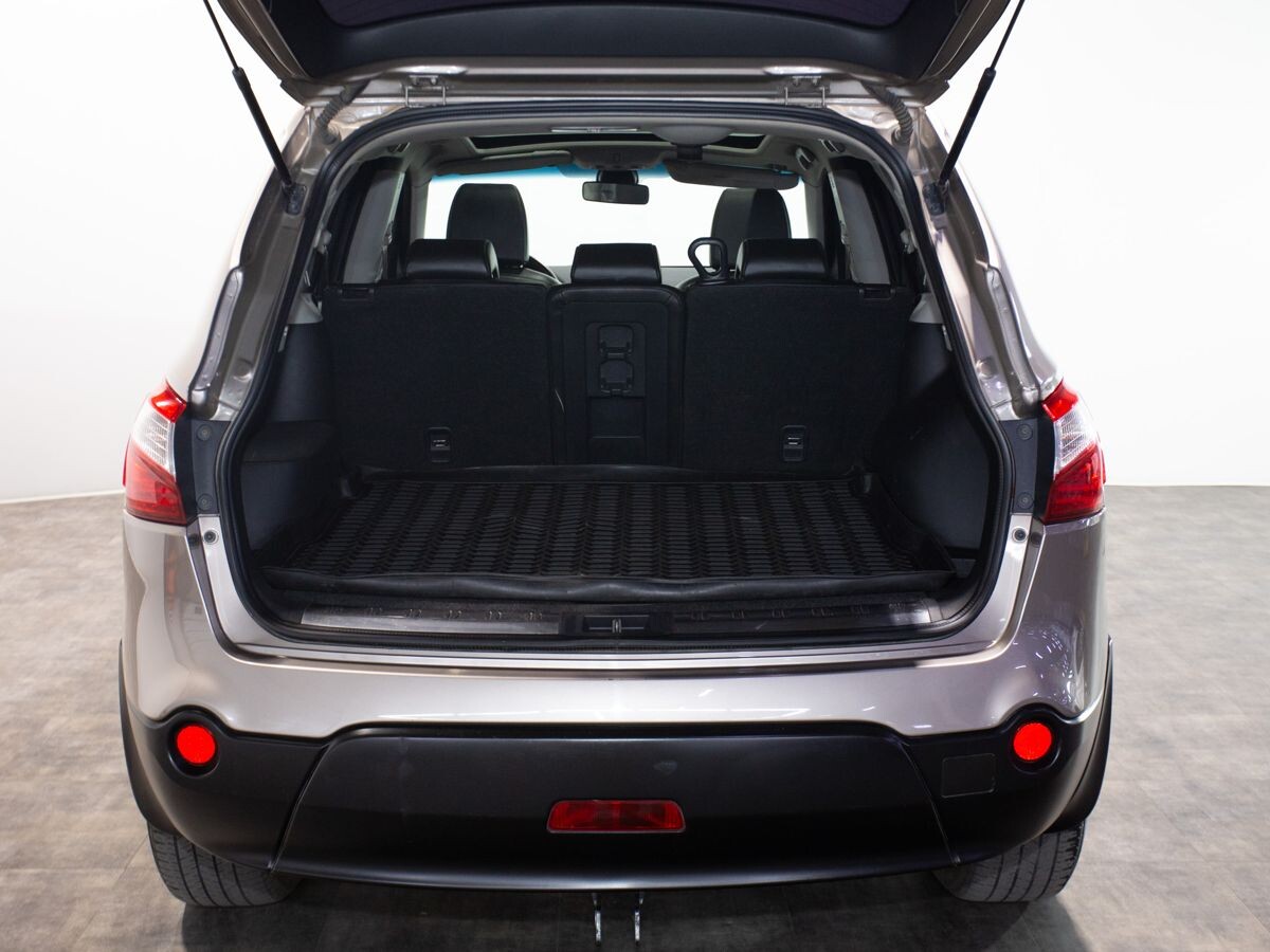 Nissan Qashqai+2 2012 - фото автомобиля