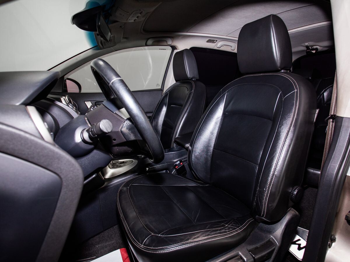 Nissan Qashqai+2 2012 - фото автомобиля