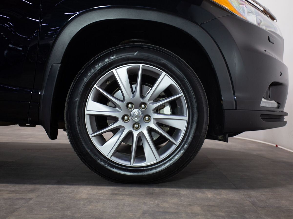 Toyota Highlander 2014 - фото автомобиля