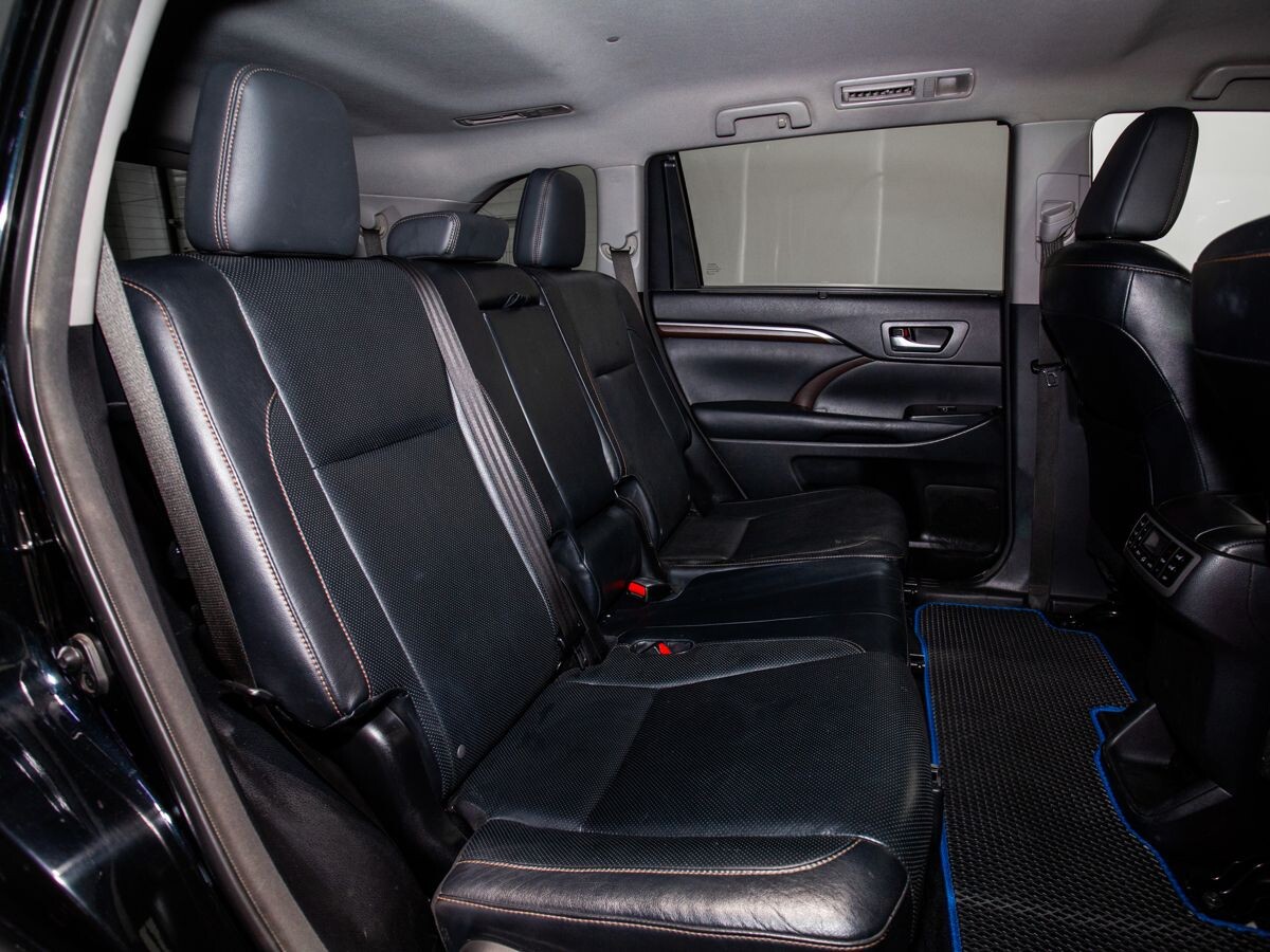 Toyota Highlander 2014 - фото автомобиля