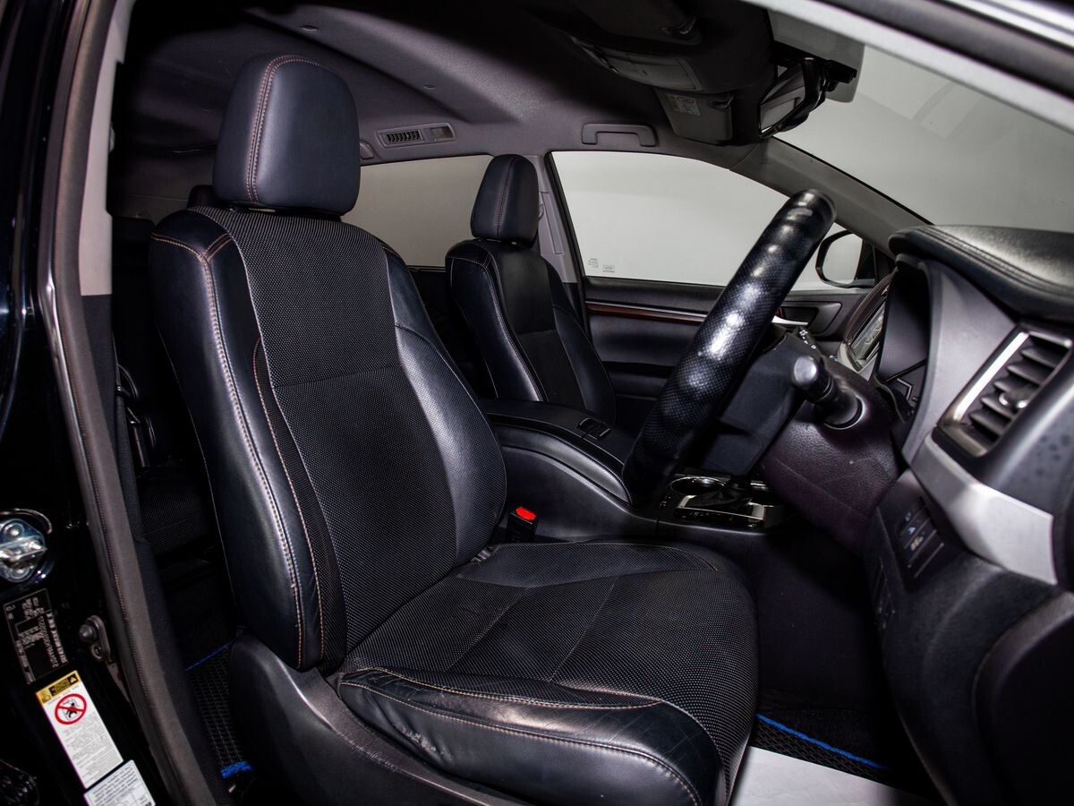 Toyota Highlander 2014 - фото автомобиля