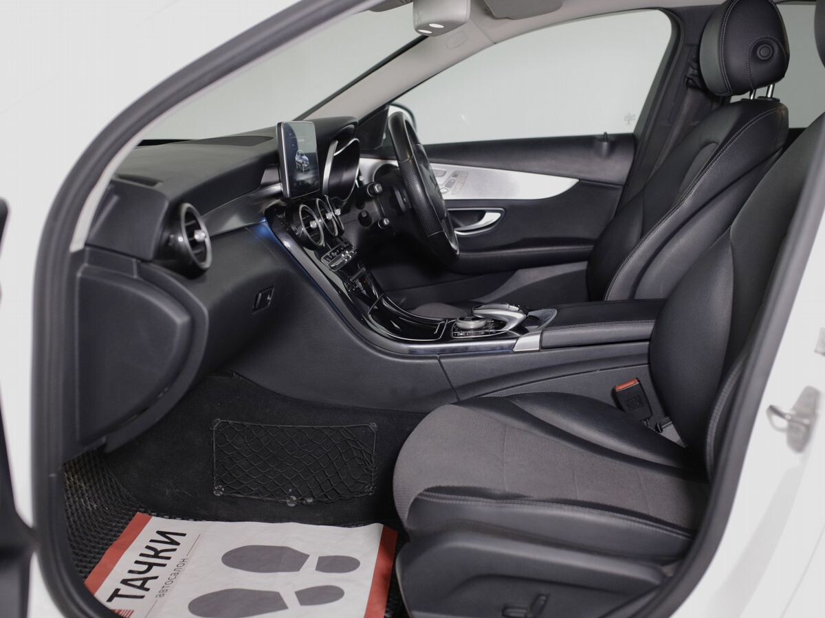 Mercedes-Benz C-Класс 2016 - фото автомобиля