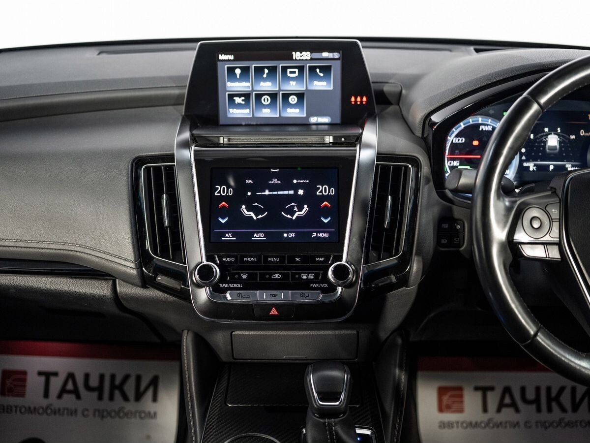 Toyota Crown 2019 - фото автомобиля