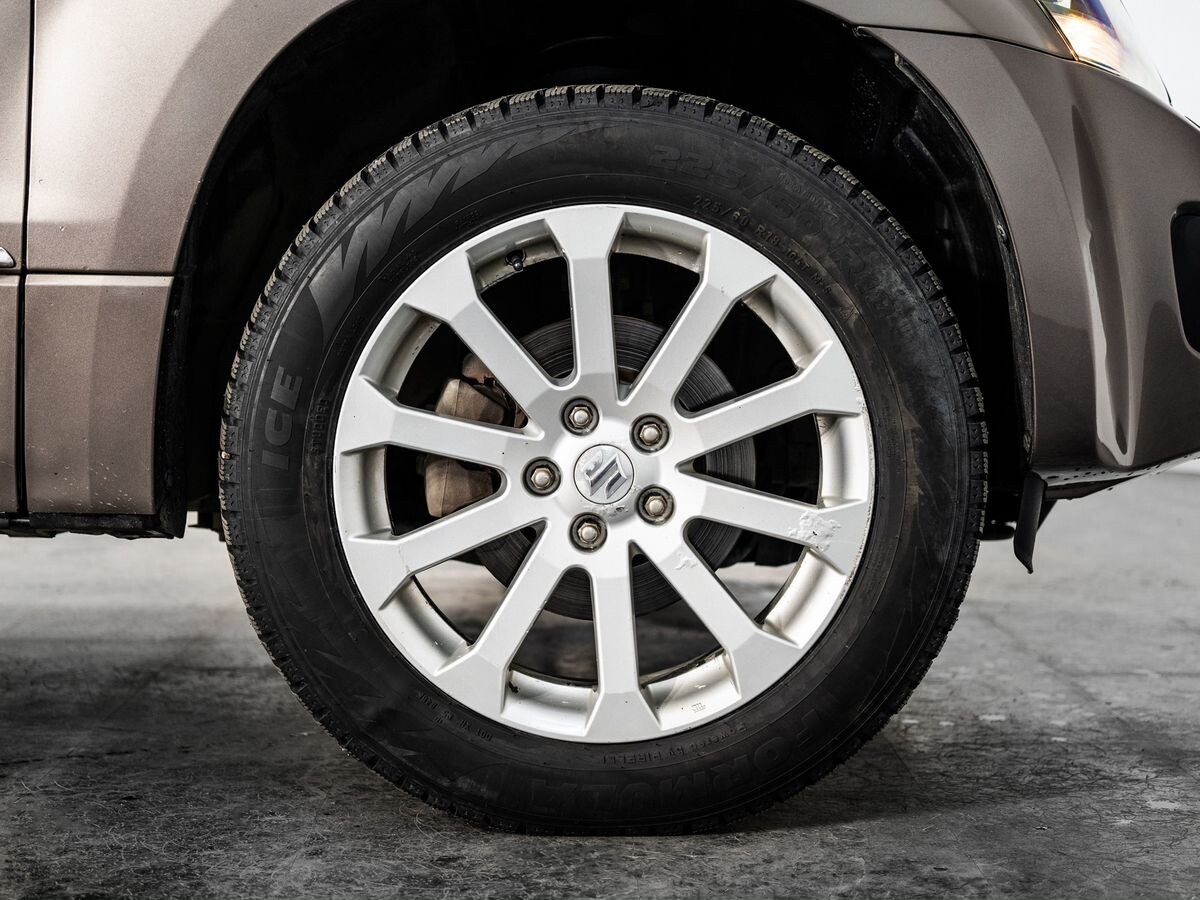 Suzuki Grand Vitara 2014 - фото автомобиля