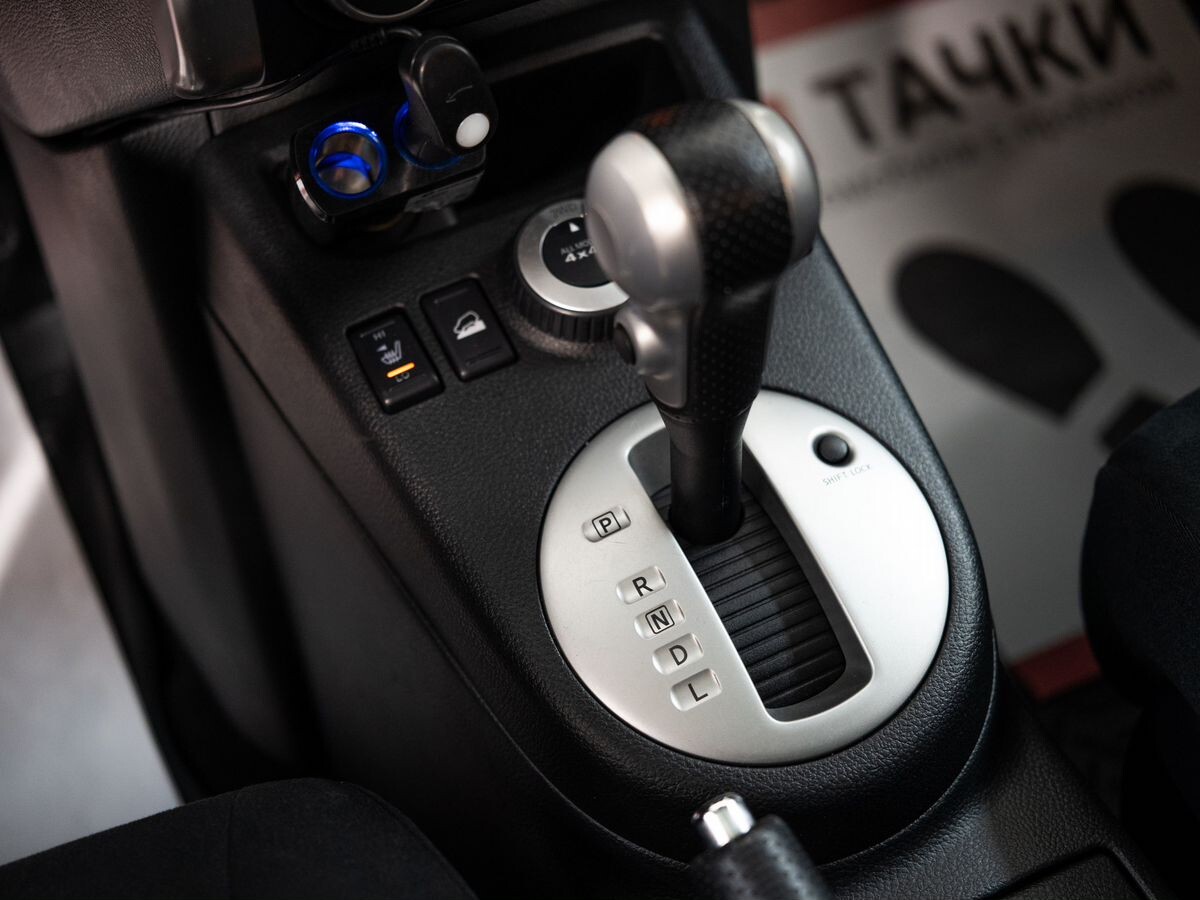 Nissan X-Trail 2011 - фото автомобиля