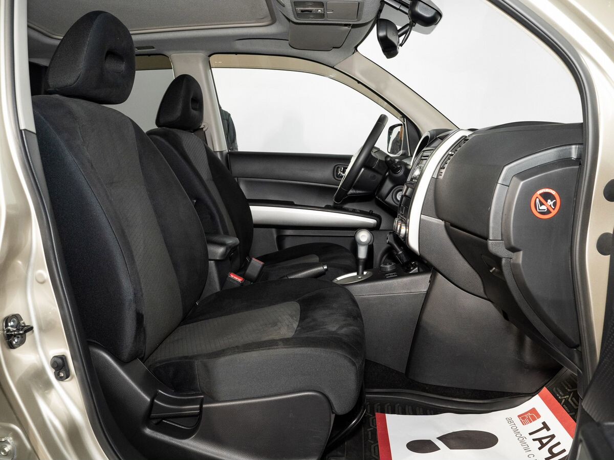 Nissan X-Trail 2011 - фото автомобиля