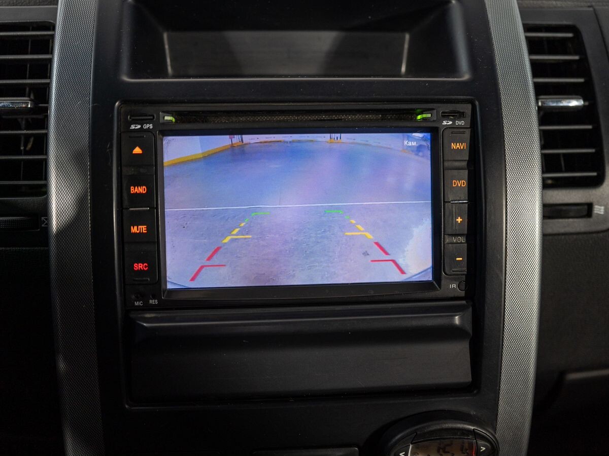 Nissan X-Trail 2010 - фото автомобиля