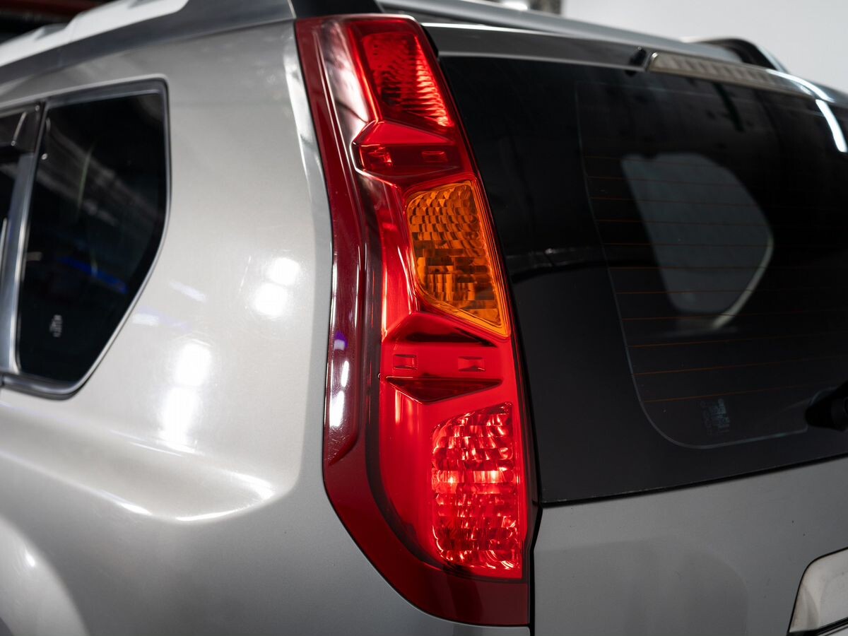 Nissan X-Trail 2010 - фото автомобиля