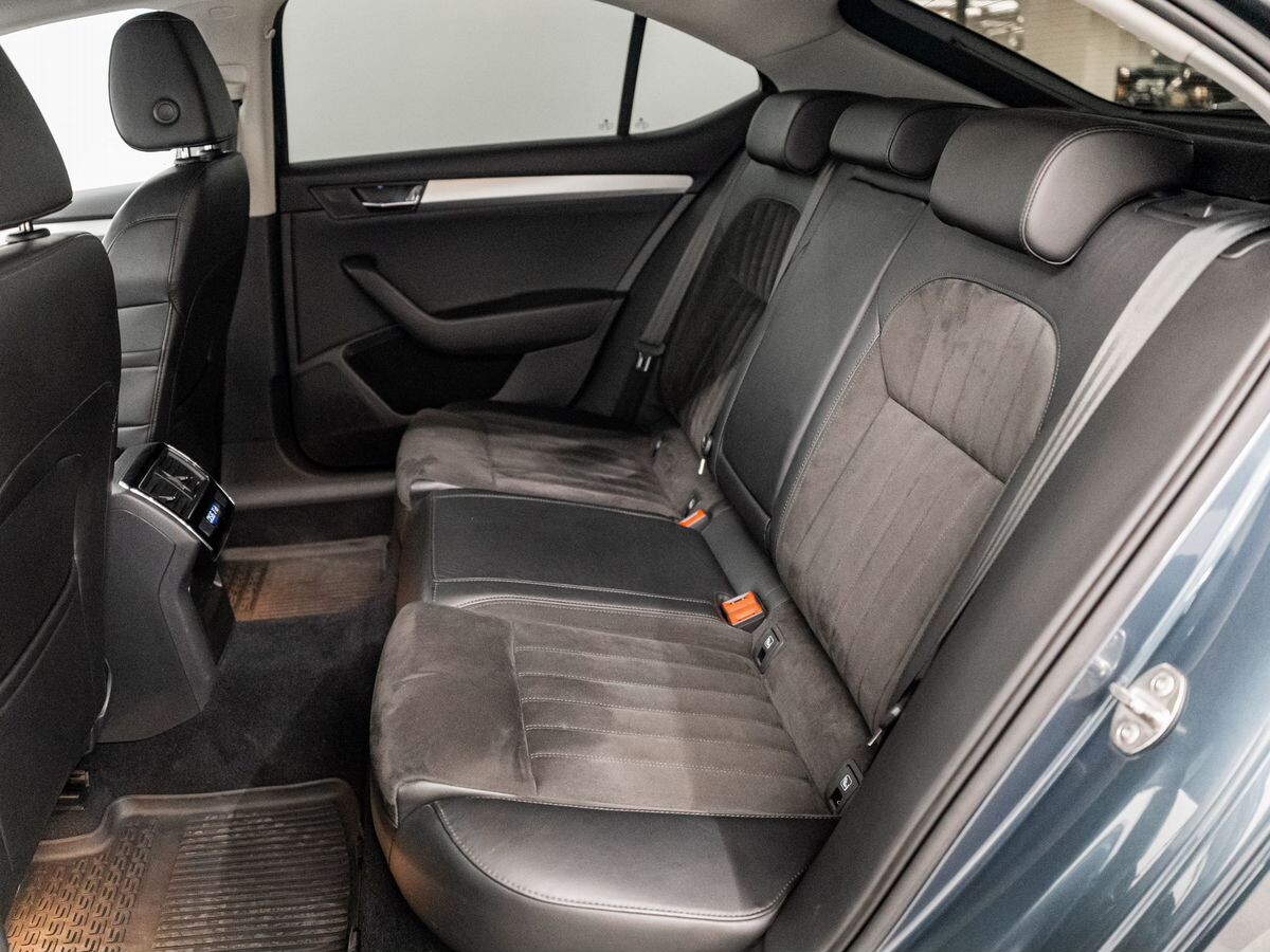 Skoda Superb 2016 - фото автомобиля