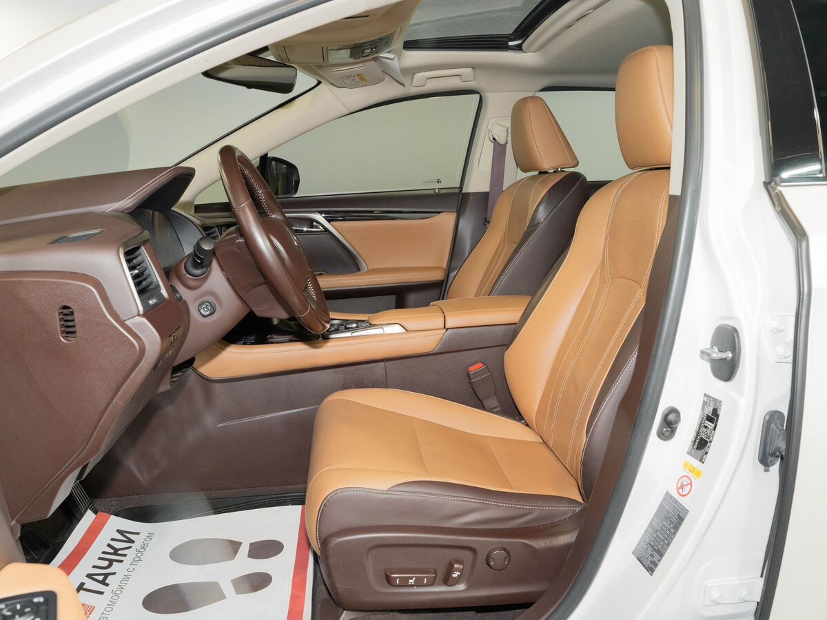 Lexus RX 2017 - фото автомобиля