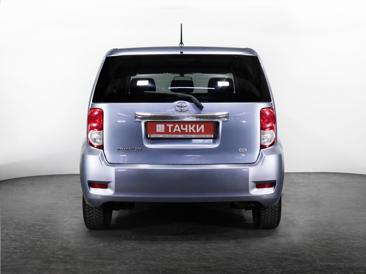 Toyota Corolla Rumion 2008 - фото автомобиля