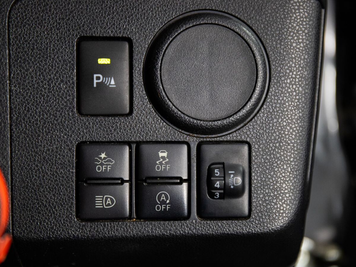 Daihatsu Mira e:S 2018 - фото автомобиля