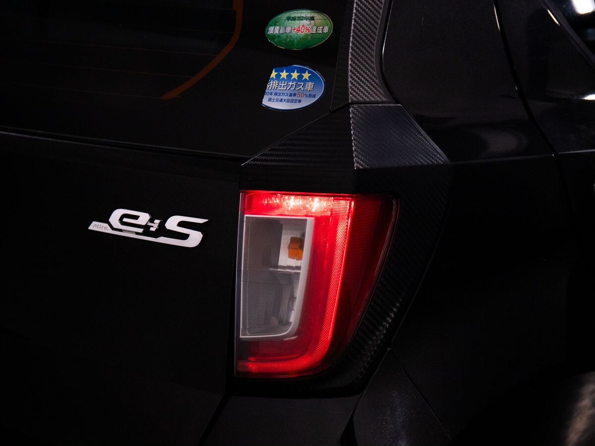 Daihatsu Mira e:S 2018 - фото автомобиля