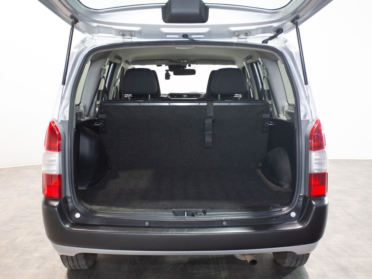 Toyota Probox 2017 - фото автомобиля