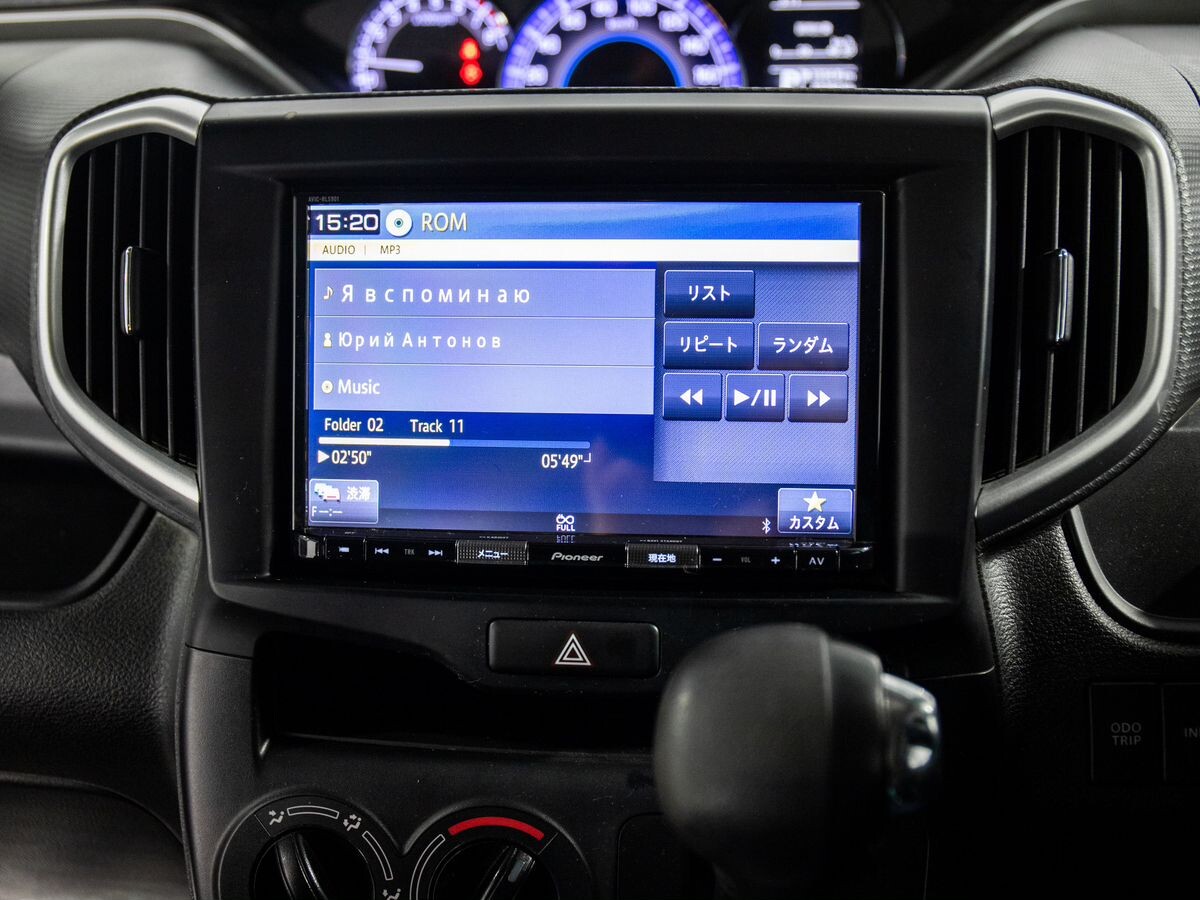 Suzuki Solio 2018 - фото автомобиля