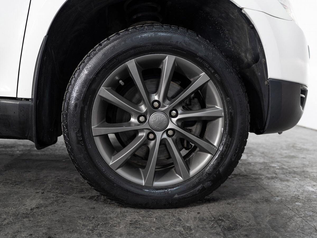 Skoda Yeti 2012 - фото автомобиля