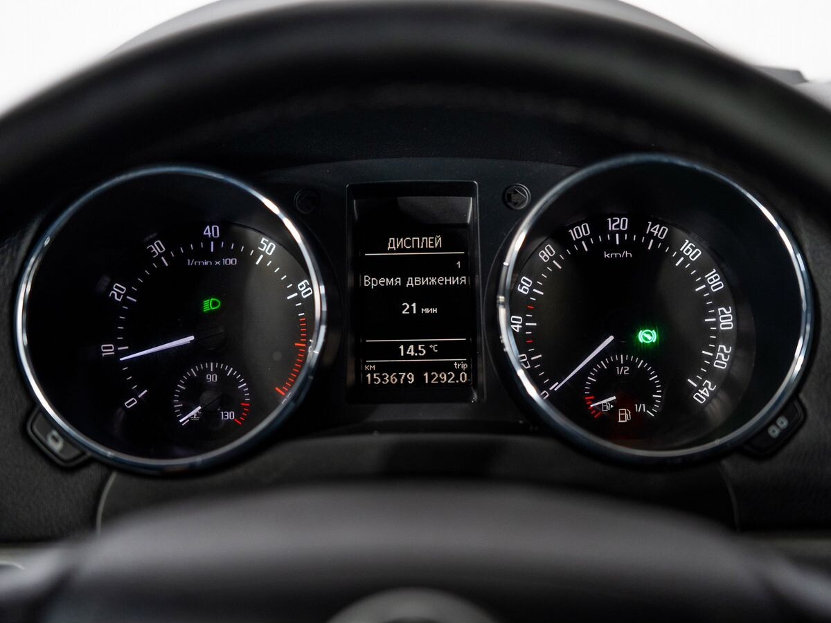 Skoda Yeti 2012 - фото автомобиля