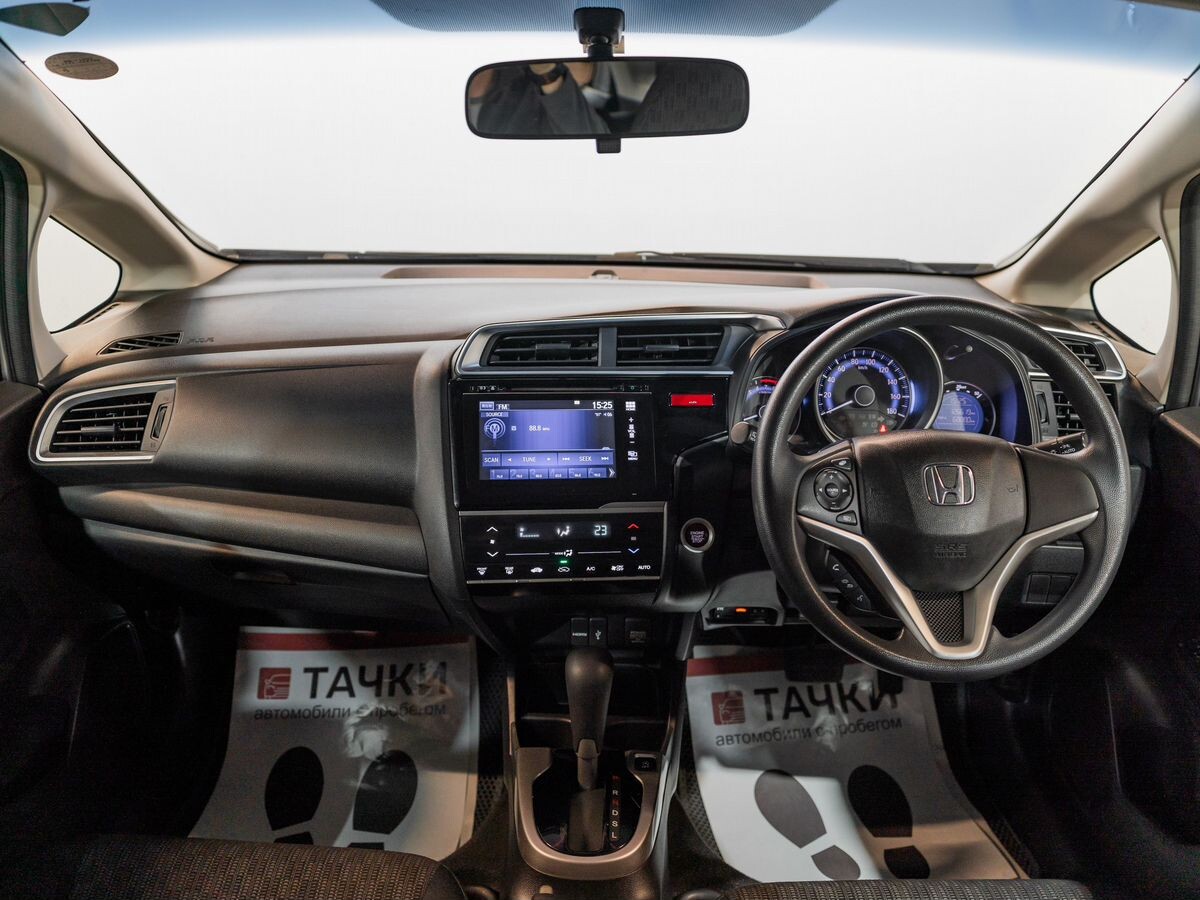 Honda Fit 2014 - фото автомобиля