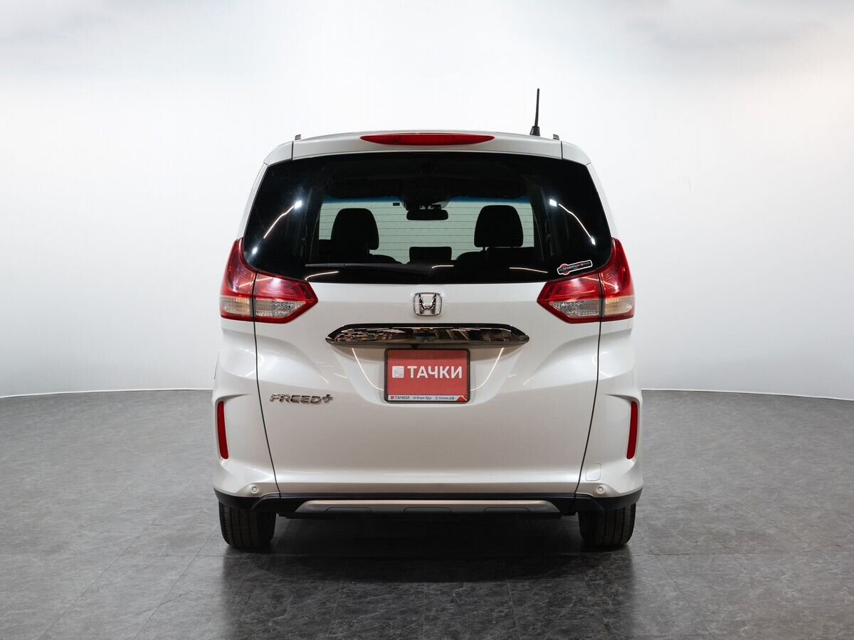Honda Freed 2020 - фото автомобиля