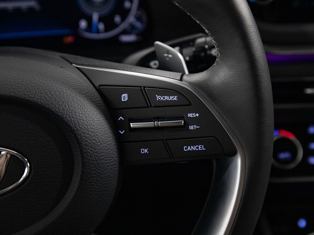 Hyundai Sonata 2021 - фото автомобиля