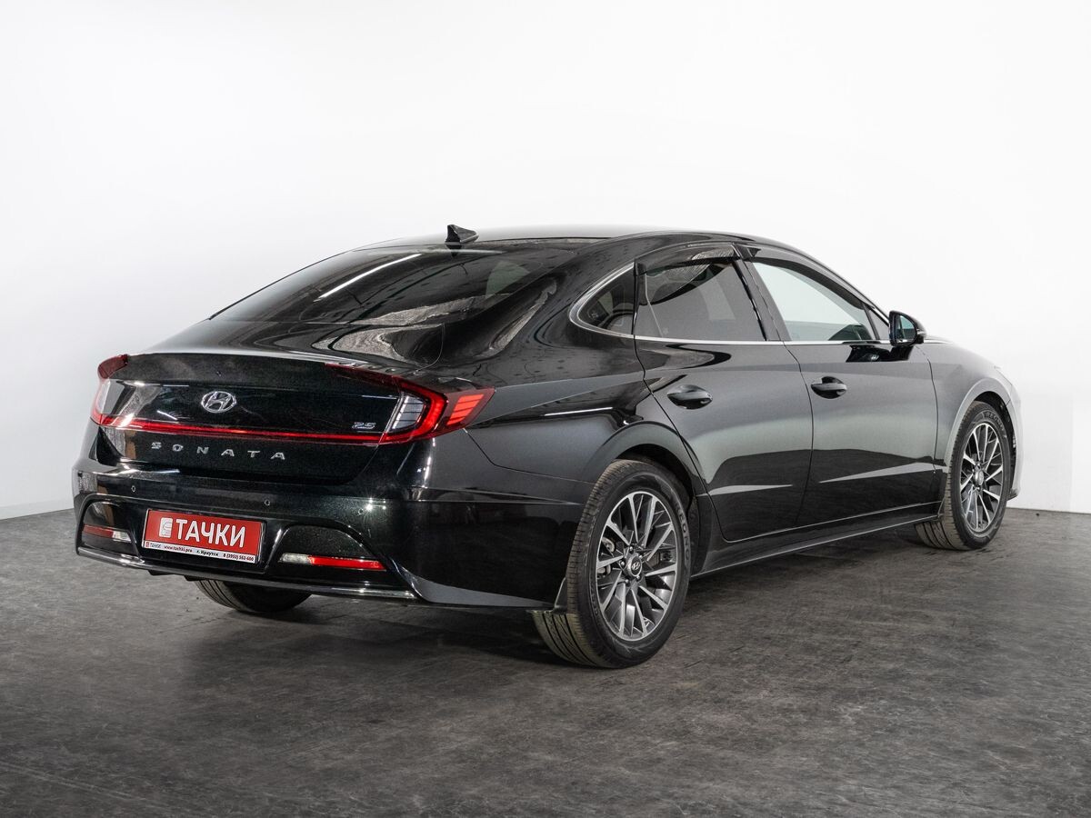 Hyundai Sonata 2021 - фото автомобиля