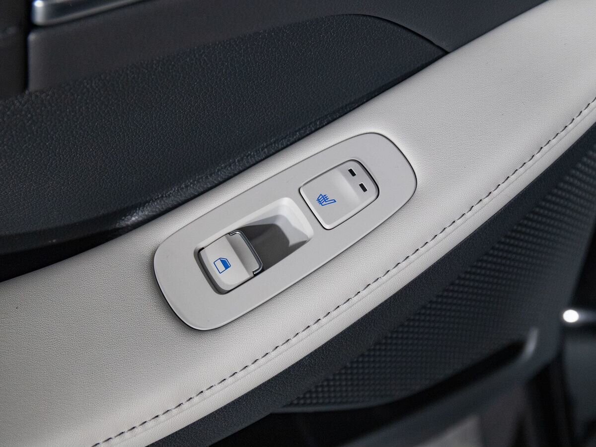 Hyundai Sonata 2021 - фото автомобиля