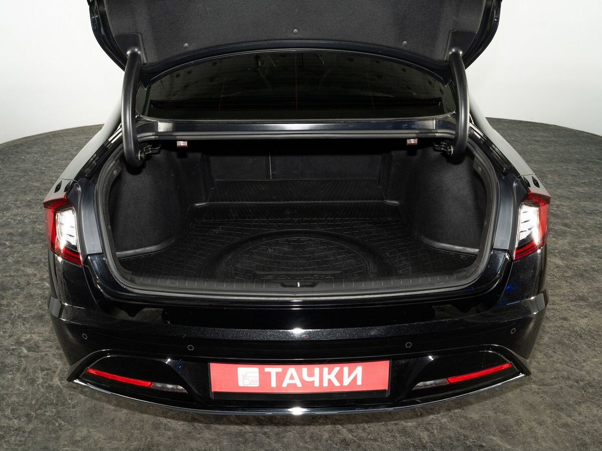 Hyundai Sonata 2021 - фото автомобиля