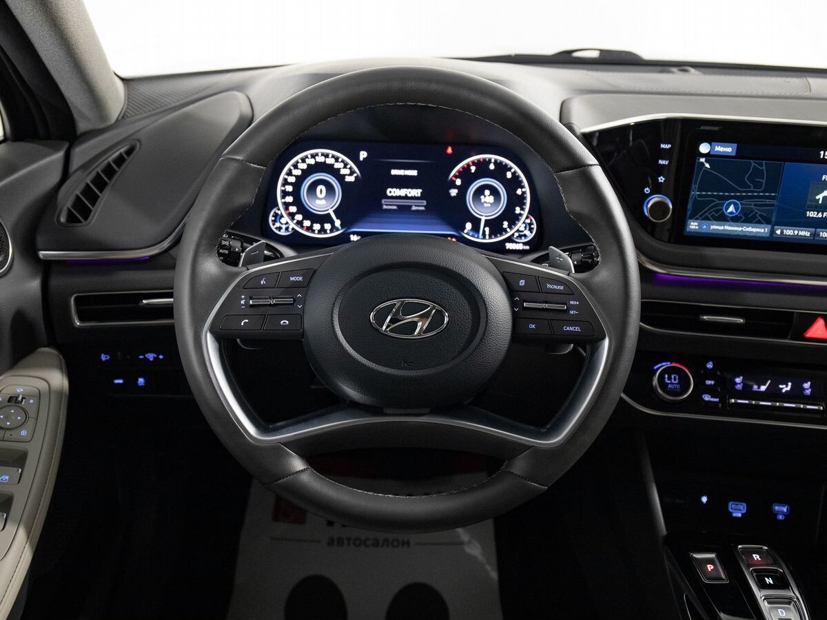 Hyundai Sonata 2021 - фото автомобиля