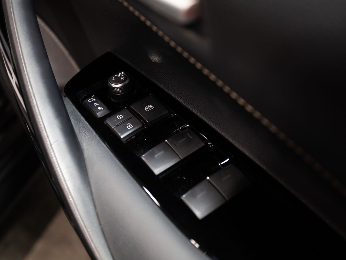 Toyota Corolla 2021 - фото автомобиля