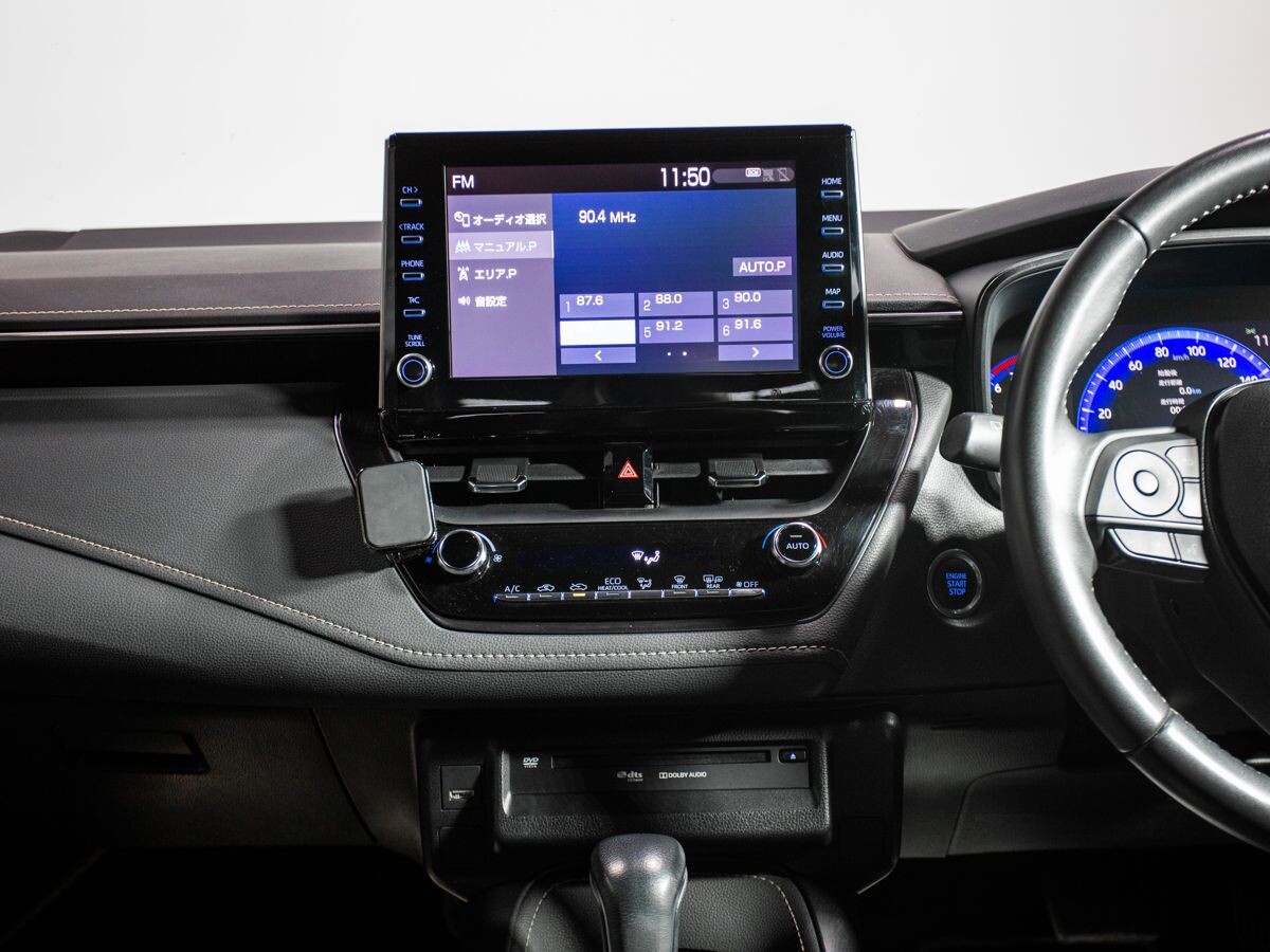 Toyota Corolla 2021 - фото автомобиля