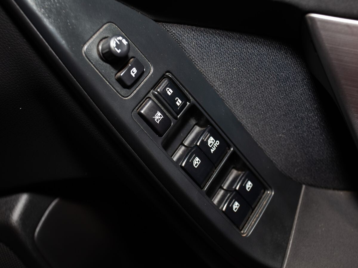 Subaru Forester 2013 - фото автомобиля