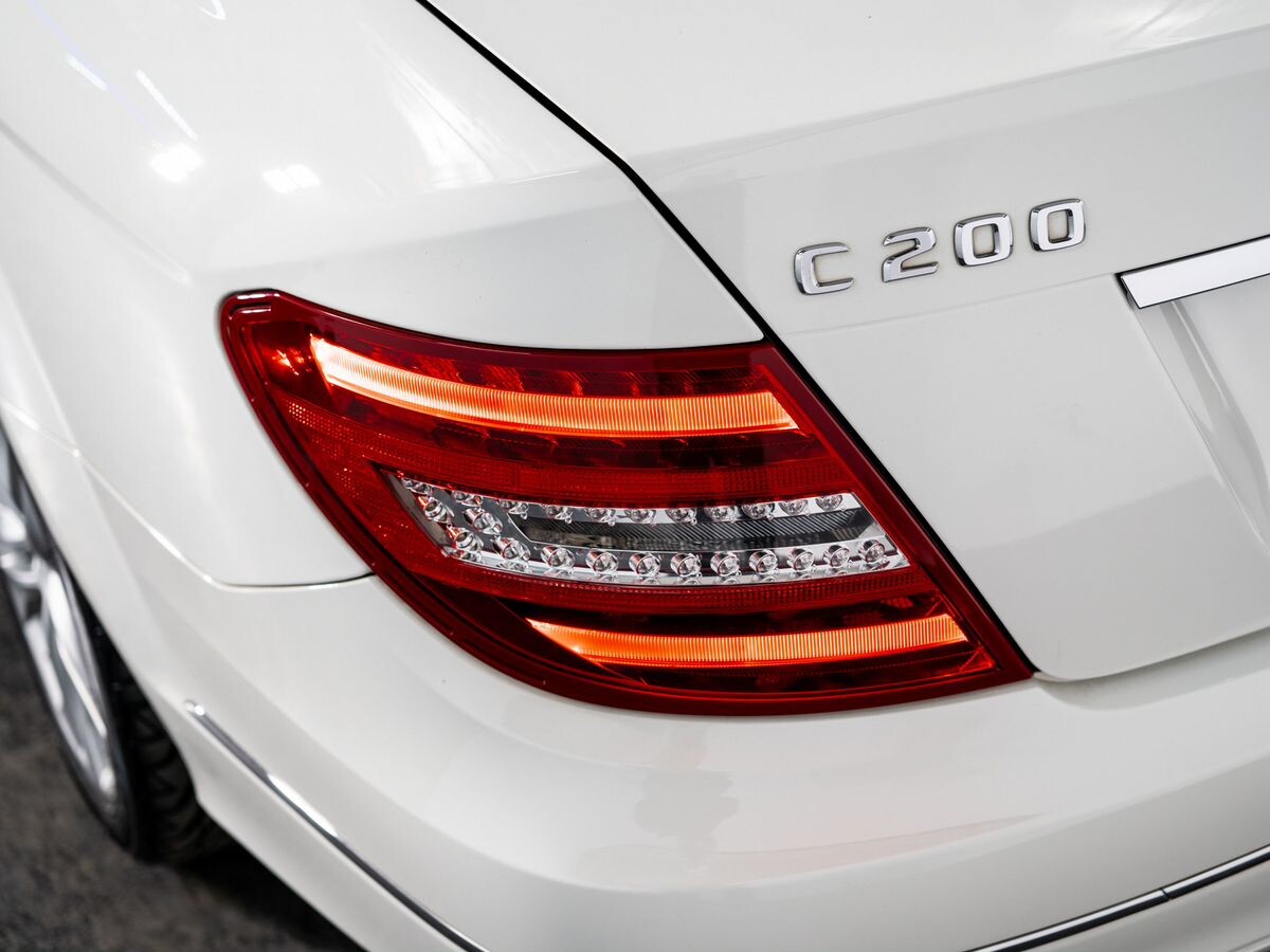 Mercedes-Benz C-Класс 2011 - фото автомобиля