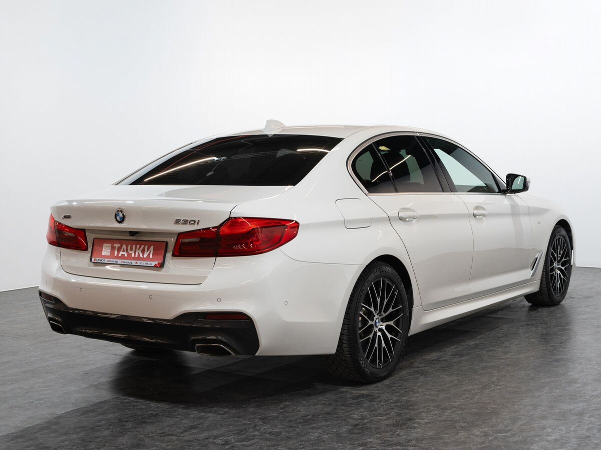 BMW 5 серии 2020 - фото автомобиля