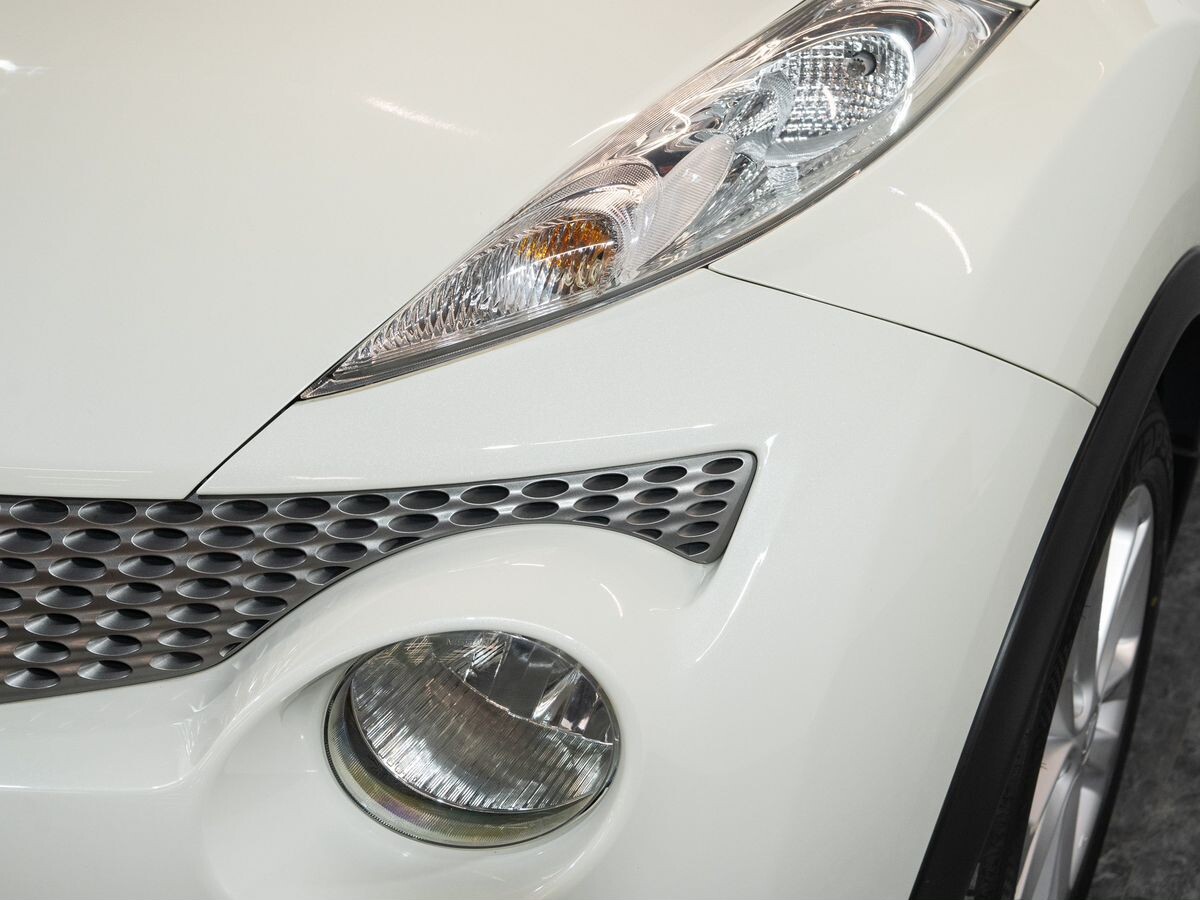 Nissan Juke 2012 - фото автомобиля