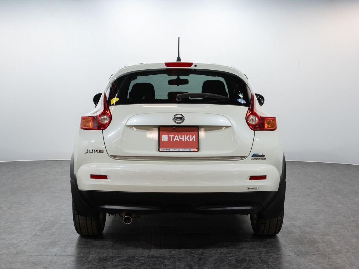 Nissan Juke 2012 - фото автомобиля